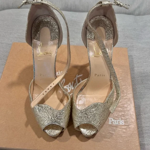 Christian Louboutin Aketata Vintage Heels - Picture 2 of 6